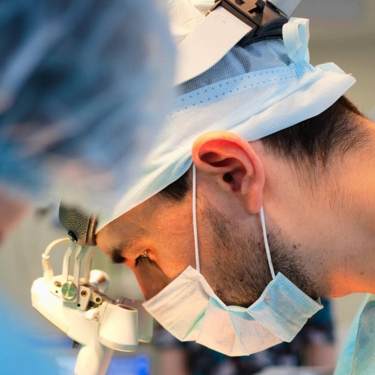 В Областном кардиодиспансере выросло количество малоинвазивных операций MIDCAB